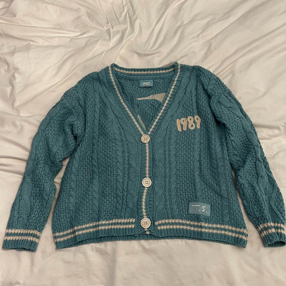 Taylor Swift 1989 Cardigan